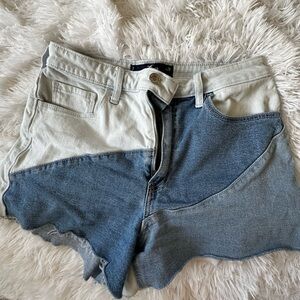 Hollister Size 28 Light and Dark Blue Denim Shorts
